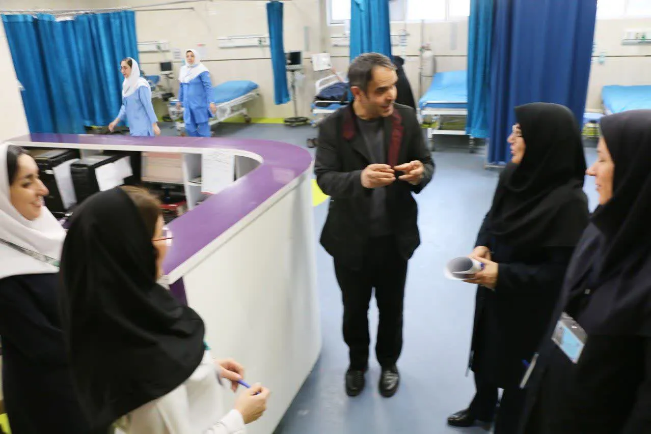 اجرای فاز نهایی ارزیابی اعتباربخشی جامع دور ششم  بیمارستانها و   مراکز درمانی استان با هدف ارتقای کیفیت خدمات سلامت